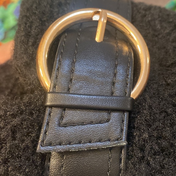 OSOS Design Black buckle slippers - Picture 4 of 5